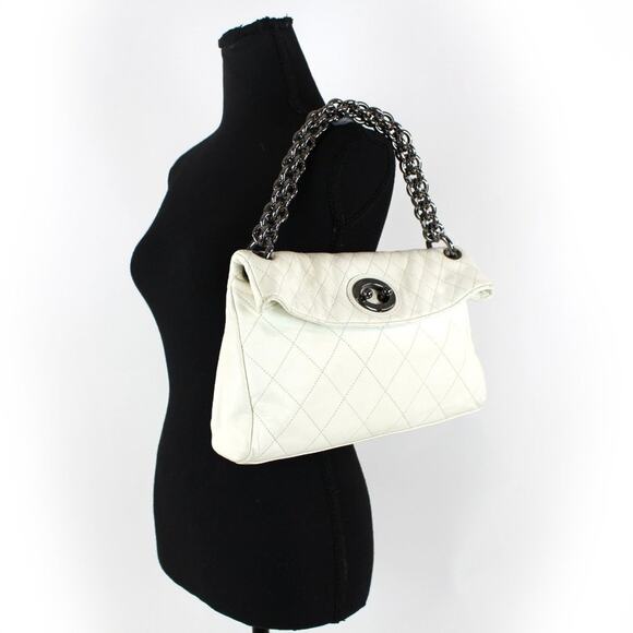 Chanel White Diamond Quilted Stitch Leather Flap Chunky Chain Shoulder Handbag - Picture 2 of 11